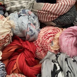 Bundle of 20+ Scarves
